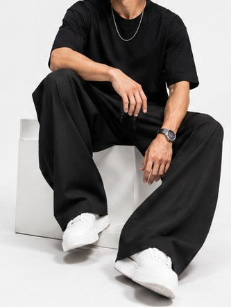 STRAIGHT FIT BAGGY TROUSER
