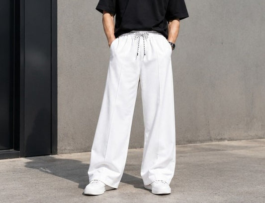 STRAIGHT FIT BAGGY TROUSER