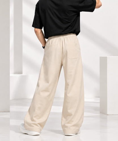 STRAIGHT FIT BAGGY TROUSER