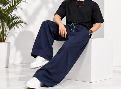STRAIGHT FIT BAGGY TROUSER