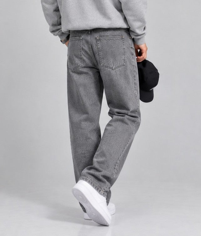 TRENDY STRAIGHT FIT JEANS