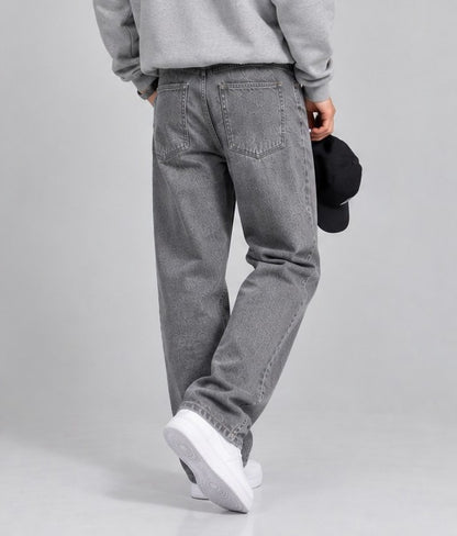TRENDY STRAIGHT FIT JEANS
