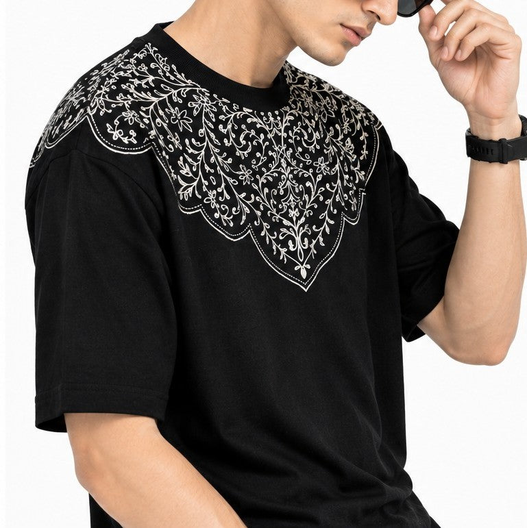 TRENDY DETAILED PRINTED T SHIRT